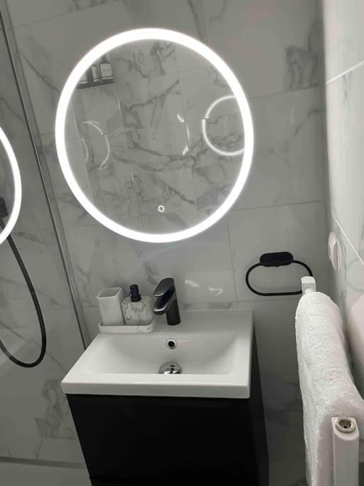 Superbe Duplex Cosy Apartment Reims Bagian luar foto